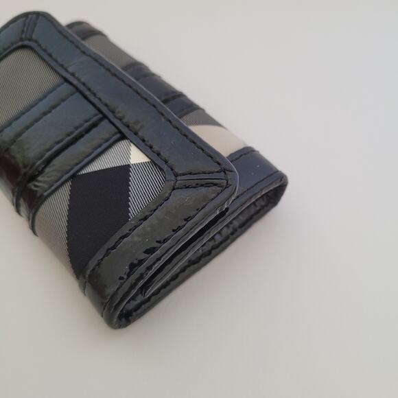 Burrbery Key Hooks Holder Case Wallet Logo Black Gray Check Trifold Designer - Picture 6 of 9